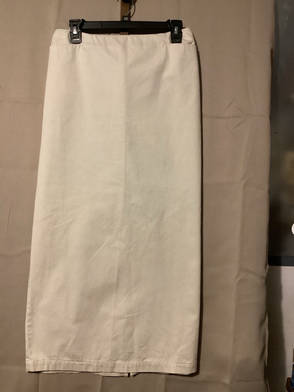 Carolina Blues Women’s Long Skirt Khaki Size 10